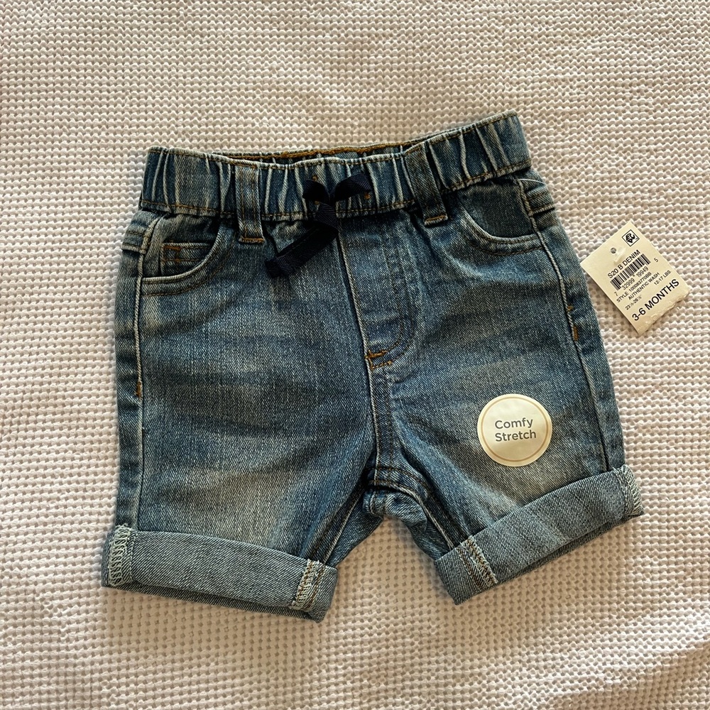 First Impressions Girls’s jean shorts, size 3-6 months, new with tags